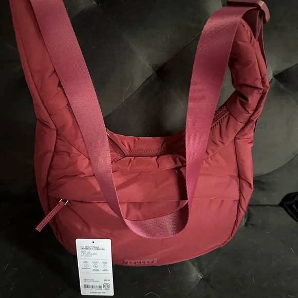 Athleta All About Small Crossbody Hobo Bag in Redwood - Picture 1 of 10